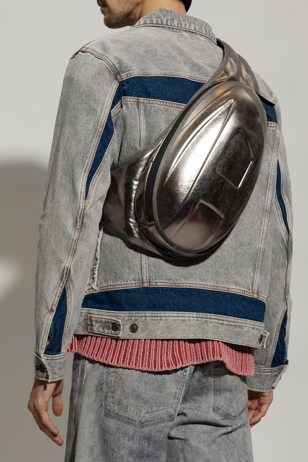 Diesel 1DR-POD SLING BAG シルバー archive Diesel 1DR-POD SLING BAG シルバー archive